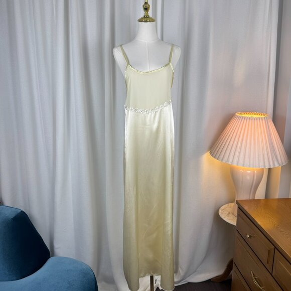 Vintage Pale Yellow Sheer Floral Appliqué Nightgown & Robe Set XL 🌼✨ - Picture 2 of 8